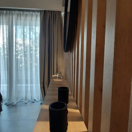 Amerikis * Rhodes City